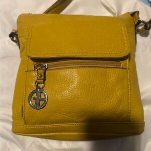 Gianni Bernini, yellow leather bag, crossover